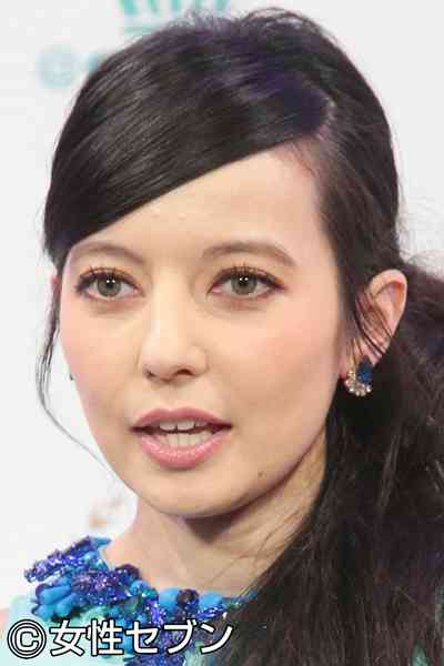 ベッキーは本格復帰できるのか 元テレビプロデューサーは厳しいと指摘 - ライブドアニュース