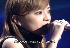 浜崎あゆみ大苦戦か FC限定公演で異例のチケット4次募集