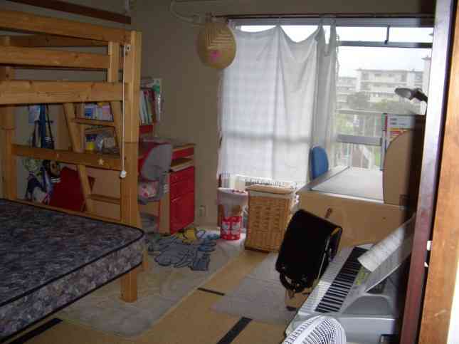自分の部屋の雰囲気に似てる画像を載せるトピ