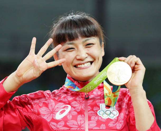 レスリング:伊調馨選手に国民栄誉賞授与へ 五輪4連覇