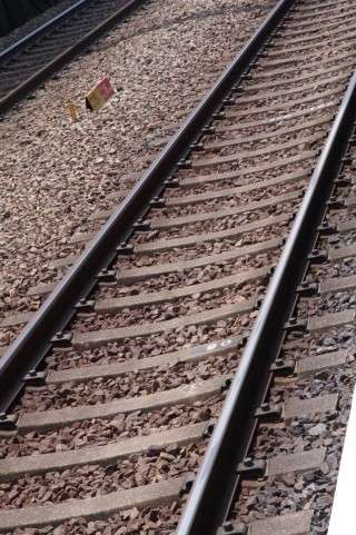 「もうこんな仕事やってられるかー！」　車掌飛び降り、近鉄に殺到した「寛大な処分を」 : J-CASTニュース