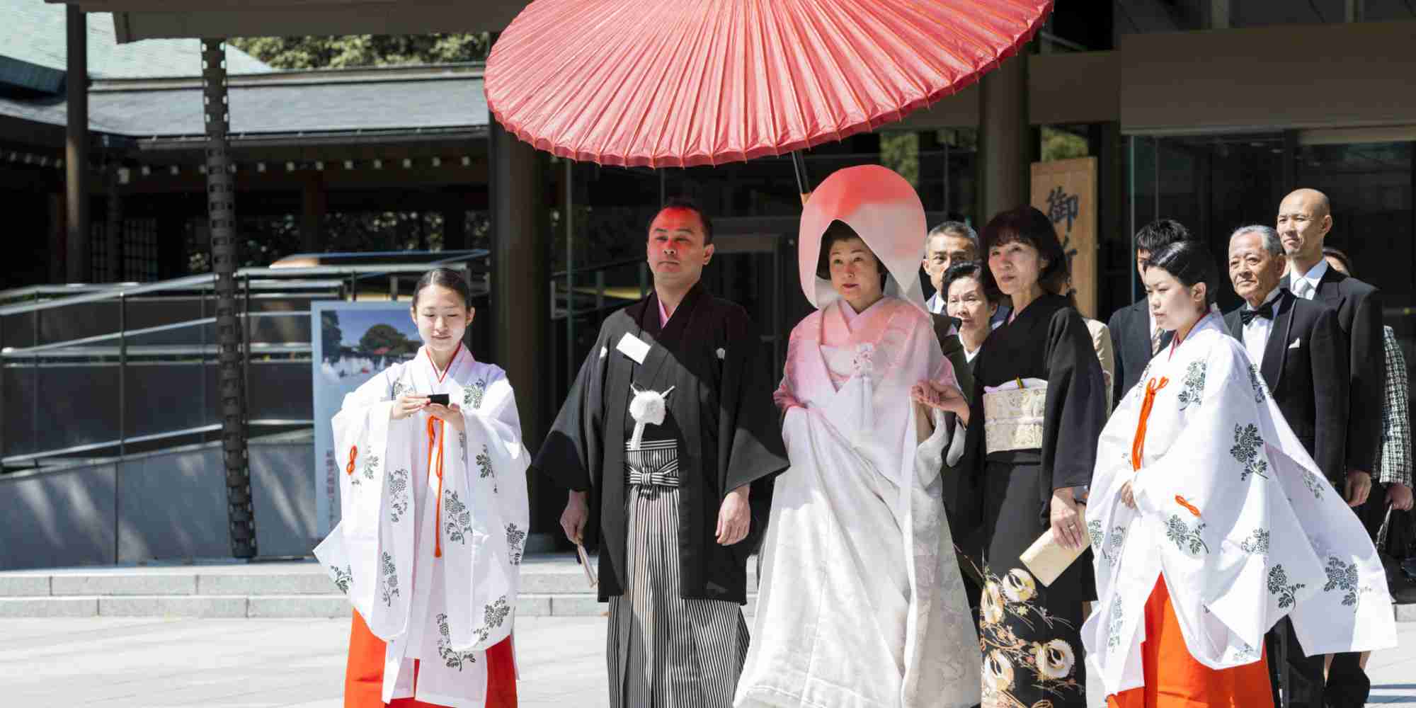 夫婦同姓は世界の非常識？ 「日本に厳しい国際世論」との報道が話題【夫婦別姓問題】