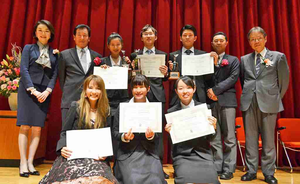 「第19回英語スピーチコンテスト」を開催しました｜東海大学