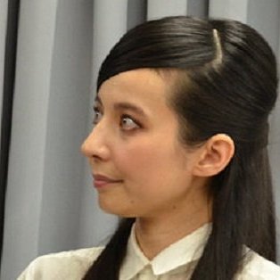 ベッキー、人気タレントから共演NG続出!? 「一緒にいるだけでイメージダウン」