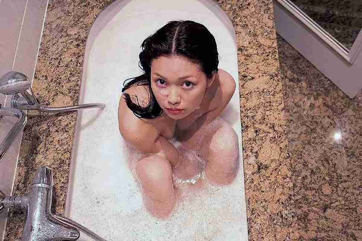 二階堂ふみの大胆美ヒップに釘付け！SEXYバニーで悩殺
