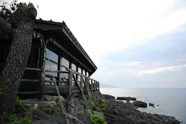 海辺の家の画像を貼るトピ