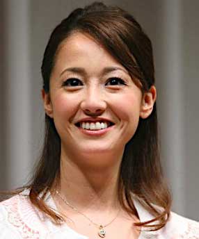 美人女優の笑顔の画像を貼るトピ