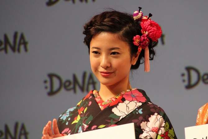和装が似合う芸能人