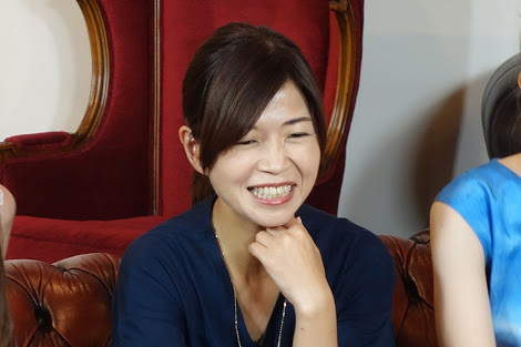 美人女優の笑顔の画像を貼るトピ