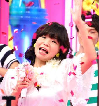 美人女優の笑顔の画像を貼るトピ