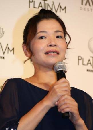 美人女優の笑顔の画像を貼るトピ