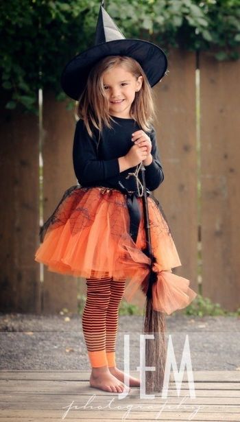 【子供か動物限定】ハロウィンのかわいいコスプレ画像を集めよう。