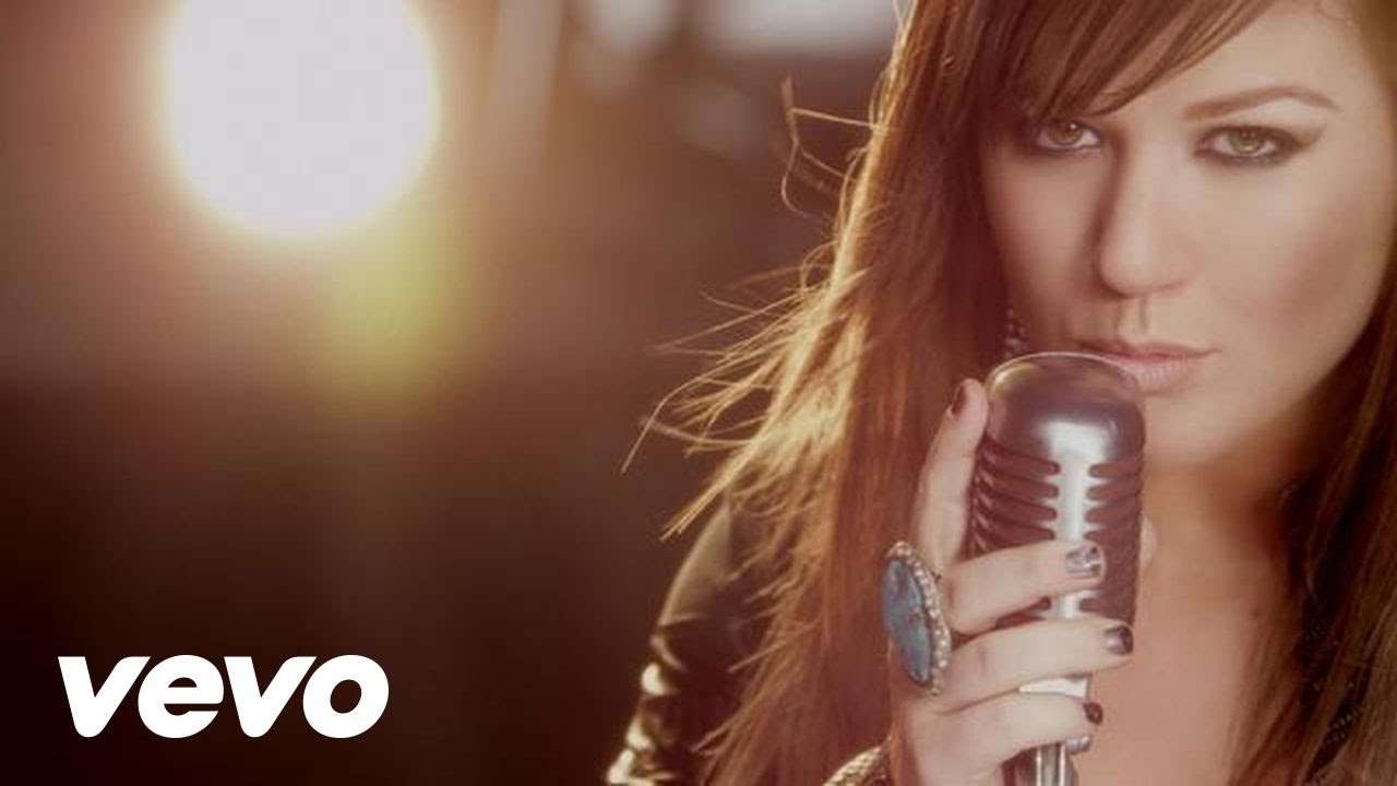 Kelly Clarkson - Stronger (What Doesn't Kill You) - YouTube