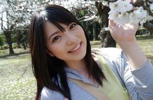 美人女優の笑顔の画像を貼るトピ