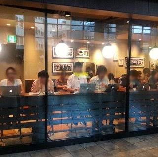 スターバックスで取った高齢男性の「スマート」な注文方法に反響