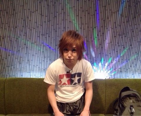 YOSHIKIがゴールデンボンバーに乱入!? 1人だけノーエアバンド「思い切りやっちゃいました」