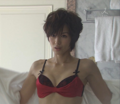 美人だけど色気を感じない芸能人