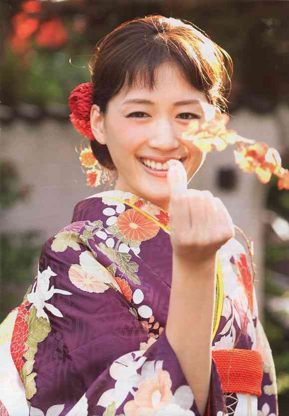 和装が似合う芸能人