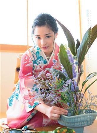 和装が似合う芸能人