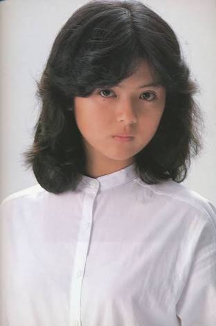 ベテラン・中堅女優が若手女優だった頃の画像を貼るトピ