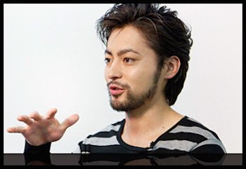 ヒゲが好きな人~!