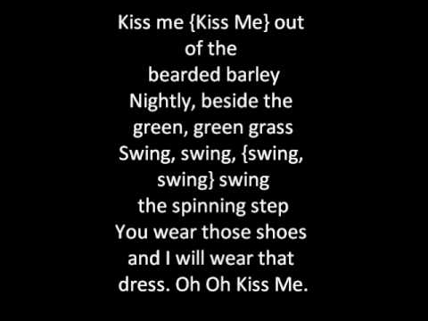 Sixpence None The Richer- Kiss Me with lyrics - YouTube
