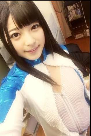 美人女優の笑顔の画像を貼るトピ