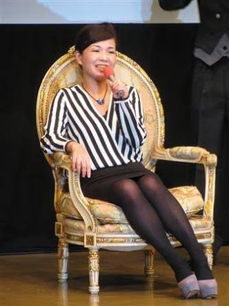 美人女優の笑顔の画像を貼るトピ