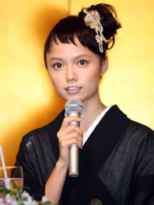 ぶっちゃけそこまでキレイか!?「美女扱いが謎だと思う芸能人」