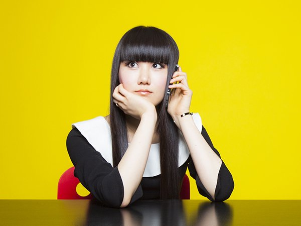 自分の顔の特徴を書くと誰かが似た人の画像を探してきてくれるトピ