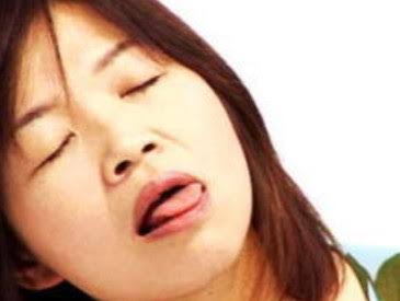 美人女優の笑顔の画像を貼るトピ