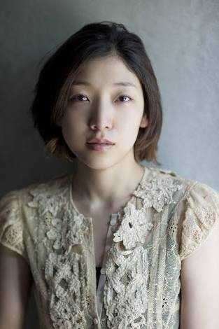 眞子さま、ガッチリ体型のイケメンと横浜デート後に東横線でラブラブなご様子