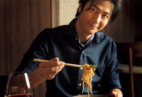 カップ焼きそば好きな人