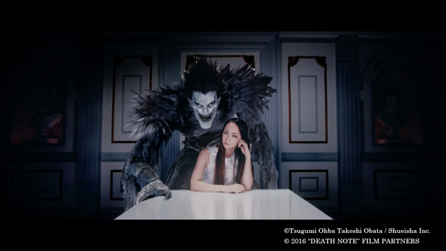 安室奈美恵、死神・リュークと見つめ合う映画「デスノート」劇中歌MV - 音楽ナタリー