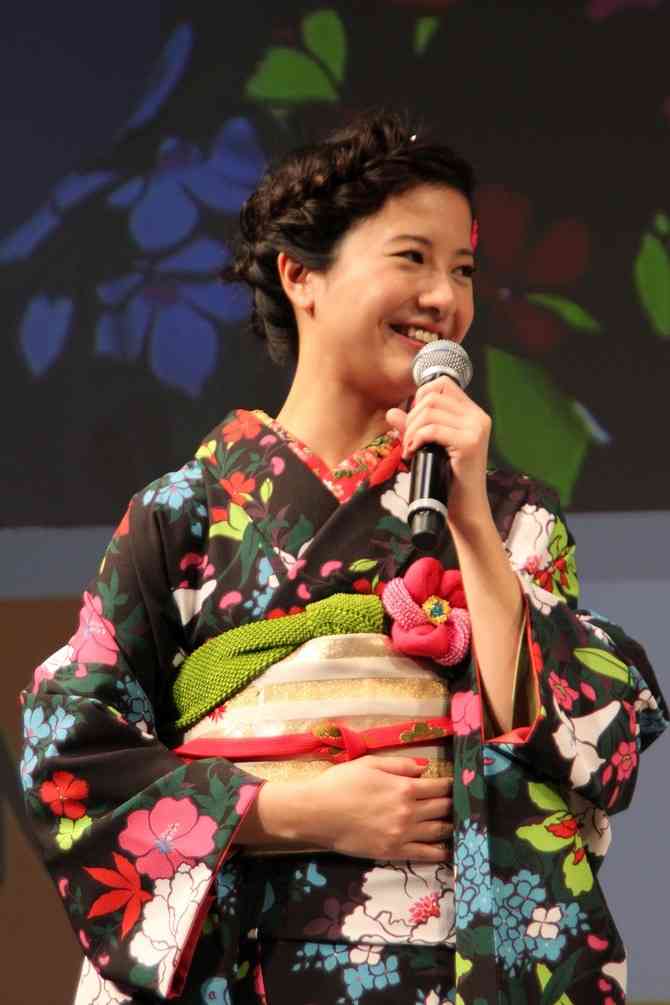 和装が似合う芸能人