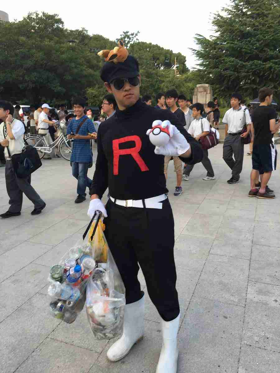 「ポケモンと同じくらい、ゴミも夢中で取って」 公園が清掃用具貸し出す