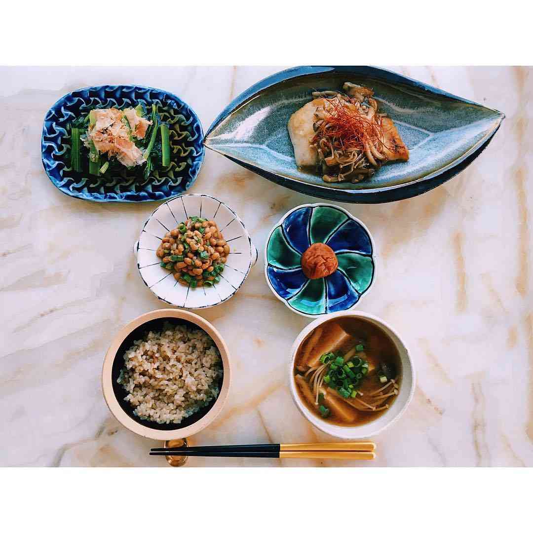 ローラ、初の料理コーナーで意外な?腕前披露「豆乳を投入します。ウフフ」