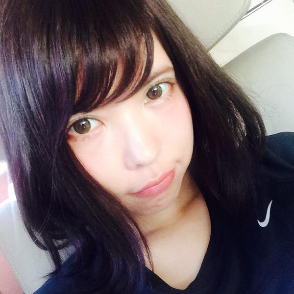 現役女性アイドルで一番可愛いと思う人は誰ですか?