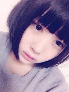 現役女性アイドルで一番可愛いと思う人は誰ですか?