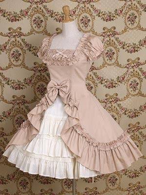 本当は一度着てみたい服