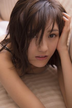 現役女性アイドルで一番可愛いと思う人は誰ですか?