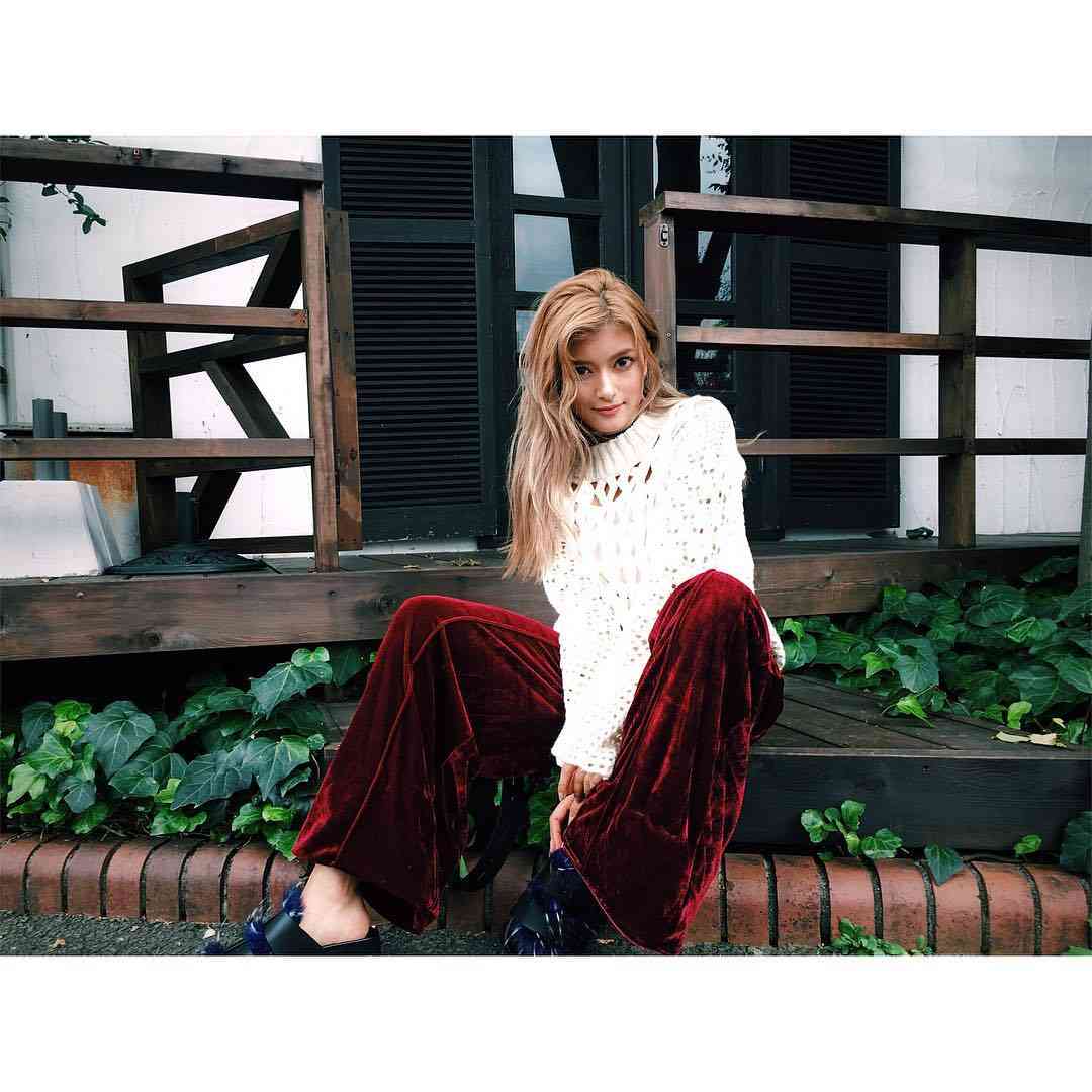 ローラ『めざましテレビ』で料理コーナー担当　裏の『MOCO'Sキッチン』は「ライバル」