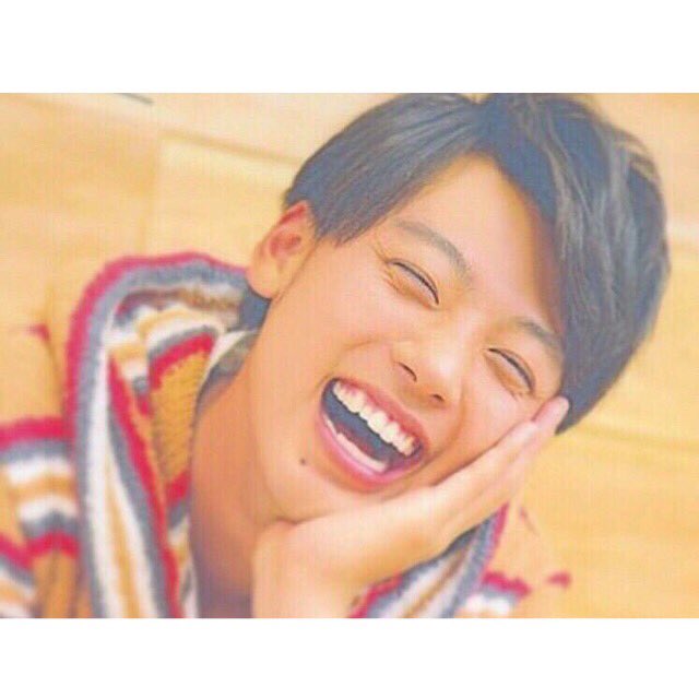 イケメンの笑顔の画像下さい