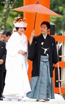芸能界、歌舞伎界もスルー？ 片岡愛之助＆藤原紀香の挙式が祝福コメントなしの赤っ恥