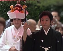 片岡愛之助が藤原紀香に内緒で元愛人を披露宴に招待！