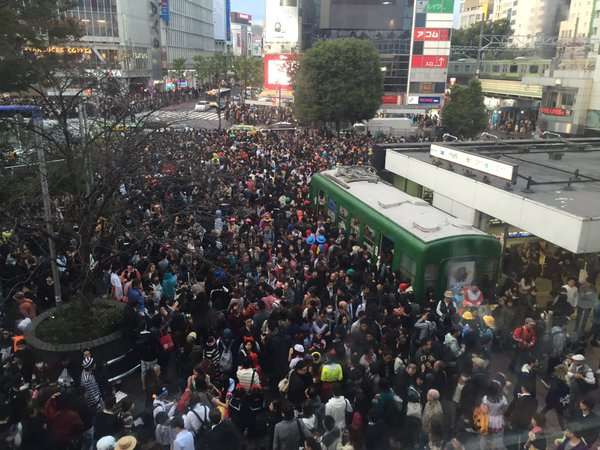 マナーが悪い！「東京都はハロウィンを禁止すべき」水道橋博士の提言に賛同相次ぐ　