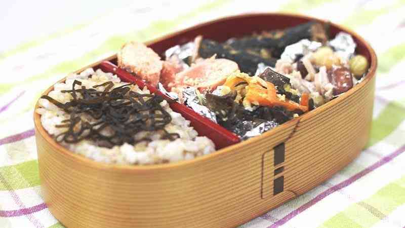 安藤優子が公開した手作り弁当が「地味だが健康的」と絶賛の嵐