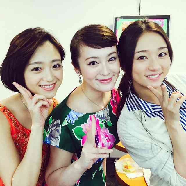 【画像トピ】女性有名人のオフショット