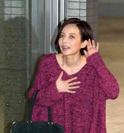 ベッキー　ゲス川谷絵音の新恋人質問に無言…騒動後初レギュラーのラジオ収録
