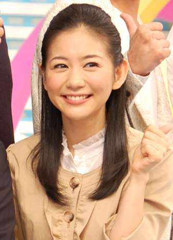 関根麻里、第1子女児出産　祖父・勤「笑わせながら育てたい」 | ORICON STYLE